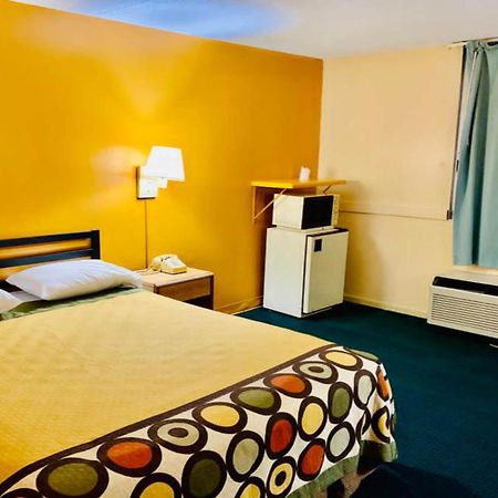 Red Carpet Inn & Suites Lima -Listing Partner Exteriör bild