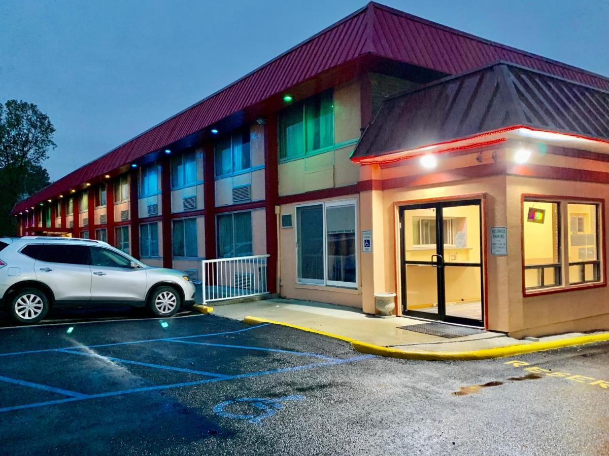 Red Carpet Inn & Suites Lima -Listing Partner Exteriör bild