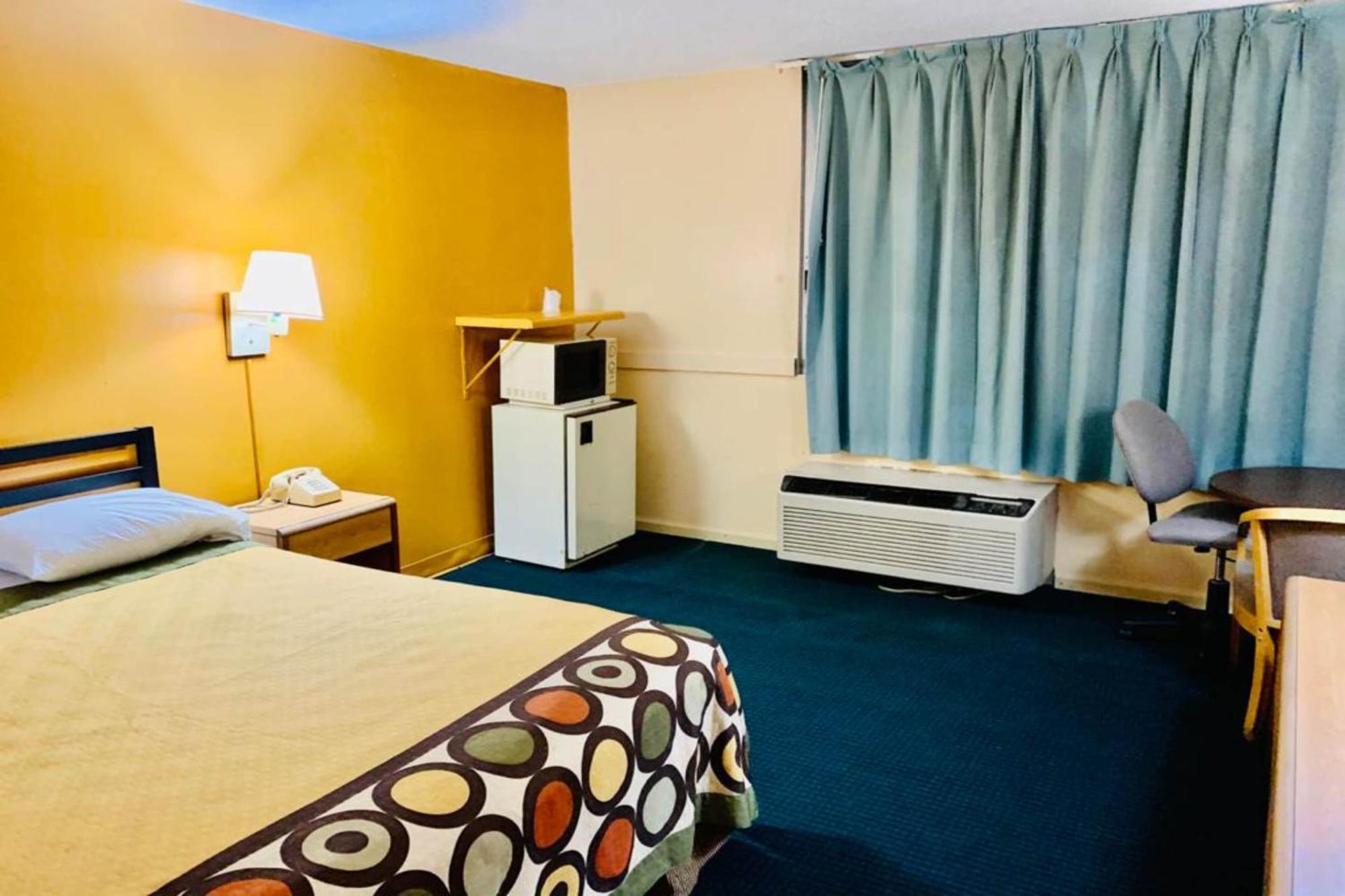 Red Carpet Inn & Suites Lima -Listing Partner Exteriör bild