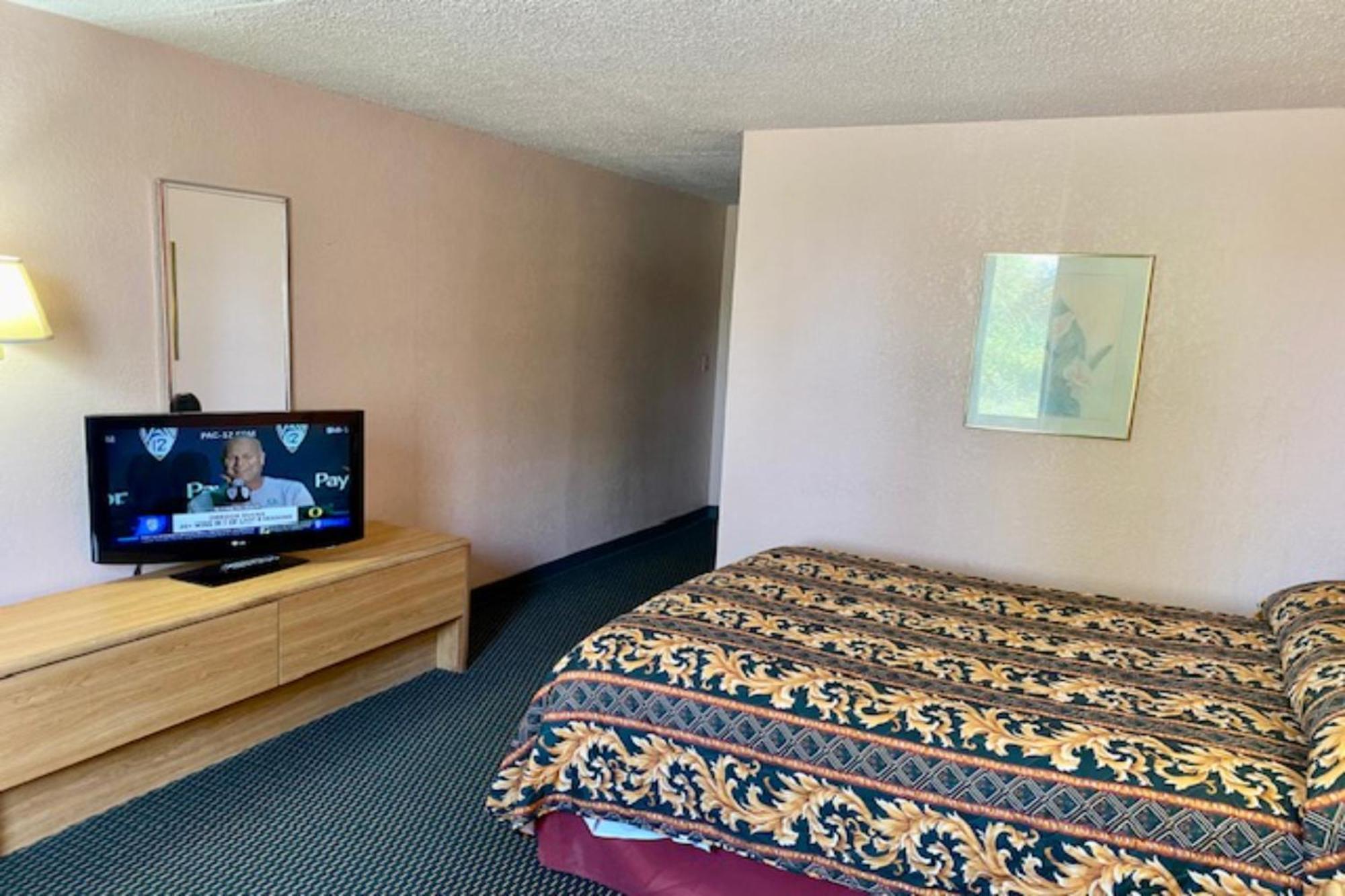 Red Carpet Inn & Suites Lima -Listing Partner Exteriör bild